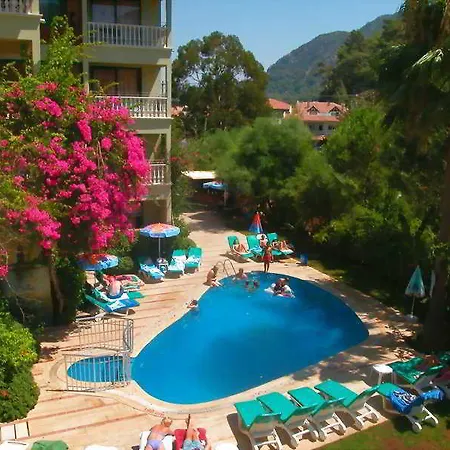 Hotel Club Petunya Icmeler